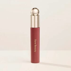Rare Beauty Lip Oil in Delight